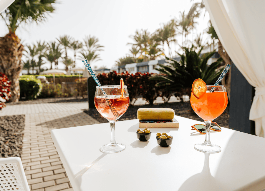 R2 Romantic- Bares y otros (4)